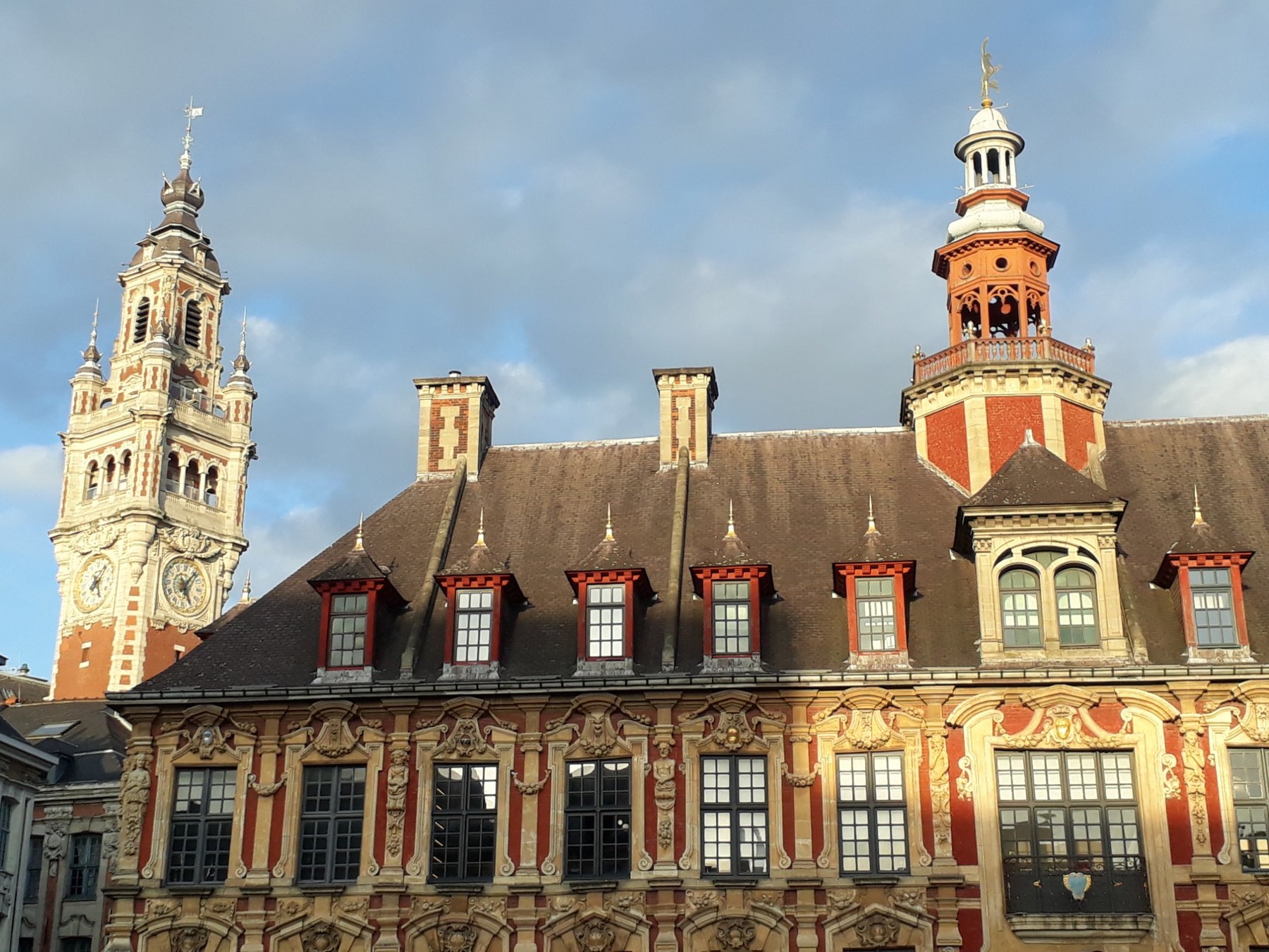 Architecture lilloise, Vieille Bourse à Lille